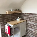 Xenia Renting *