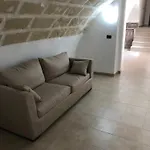 Xenia Renting