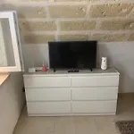 Xenia Renting