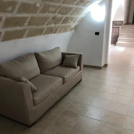 Xenia Renting